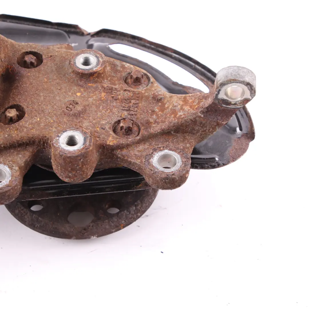 Mercedes W204 C63 AMG Support De Roue Avant Droit Suspension De Moyeu De Roue - SKU A2043324201 - Numéro de pièce A2043324201