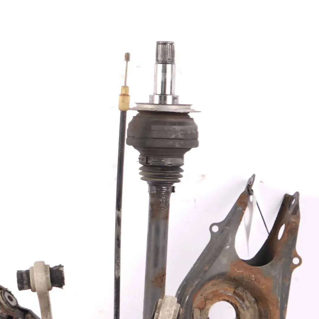 Zawieszenie Noga Tarcza Piasta Koła Lewy Tył do Mercedes S204 350 CDI o numerze A2043500441 Mercedes S204 350 CDI Zawieszenie Noga Tarcza Piasta Koła Lewy Tył - SKU A2043500341-5 - Numer Części A2043500441