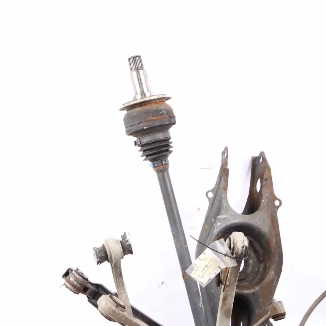 Mercedes W207 E 220 CDI trasera izquierda Suspensión Pierna Freno Rueda Hub - SKU A2043500341-6 - Número de pieza A2043500341