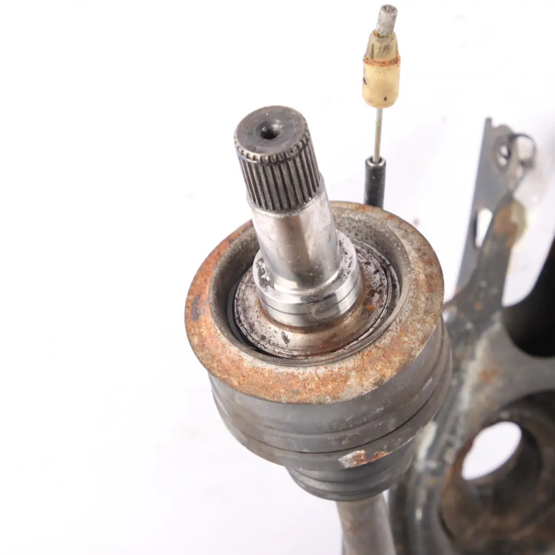 Mercedes W204 250 CDI Jambes de suspension arrière gauche Moyeu de roue de frein - SKU A2043500341-7 - Numéro de pièce A2033503908