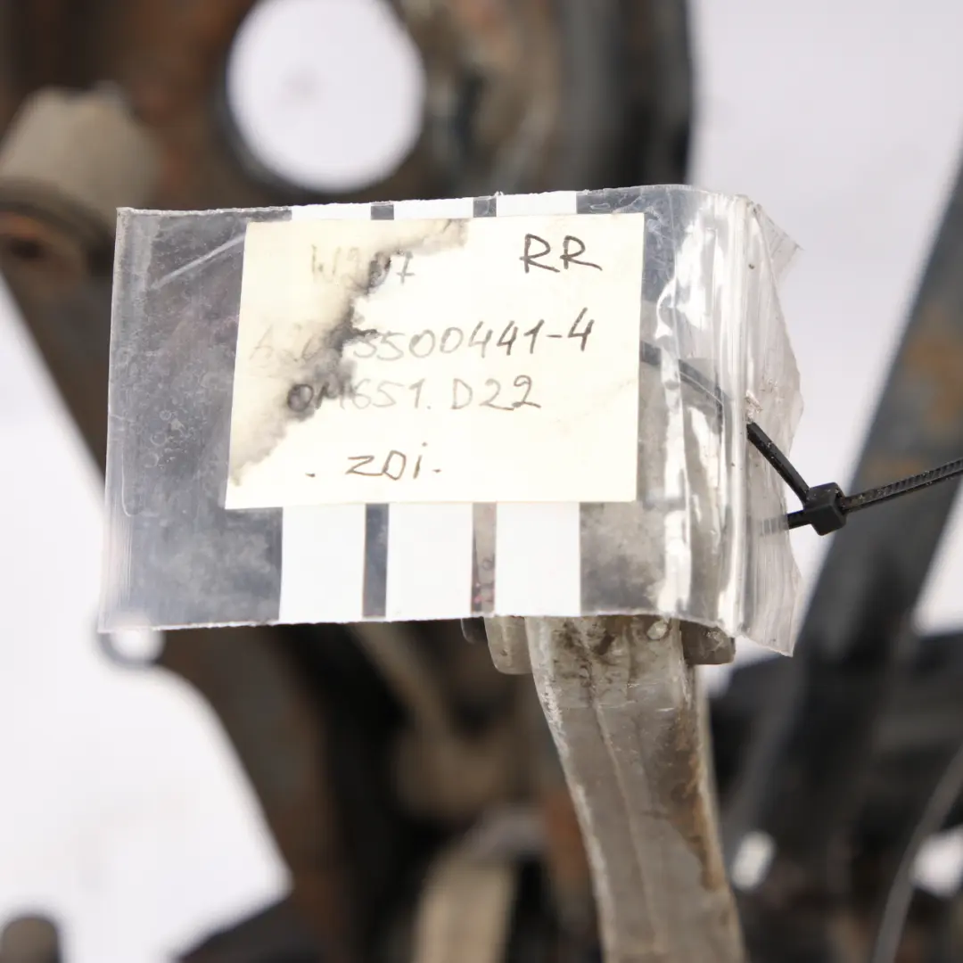 W207 E 220 Posteriore Destra Sospensione Gamba Freno Mozzo Ruota per Mercedes con numero di parte A2043500441 Mercedes W207 E 220 Posteriore Destra Sospensione Gamba Freno Mozzo Ruota - SKU A2043500441-5 - Numero di parte A2043500441