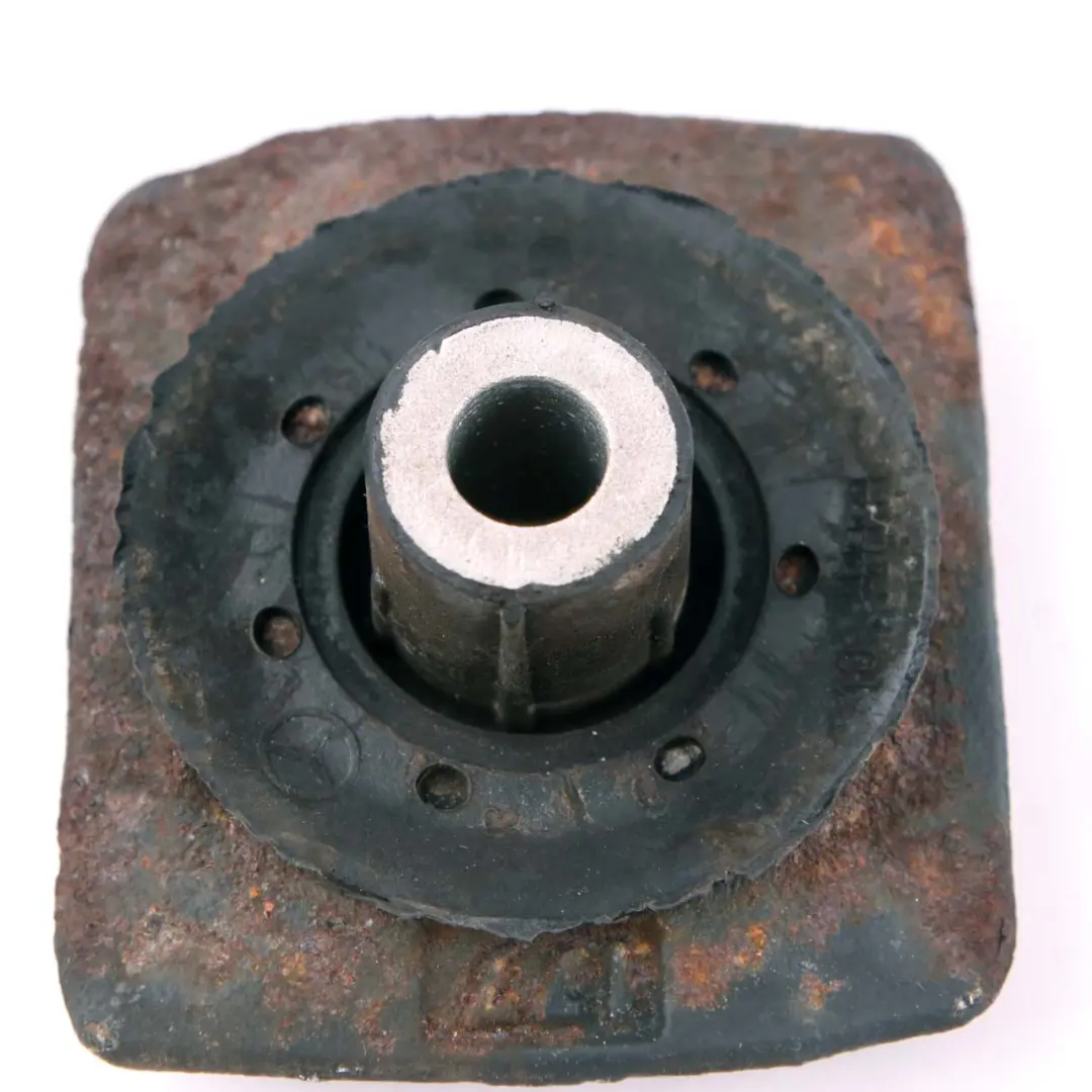  Vibration Dämpfer Mercedes W212 Hinten Rechts Achse Hilfsrahmen Stoßdämpfer - SKU A2043500472 - Teilenummer A2043500472