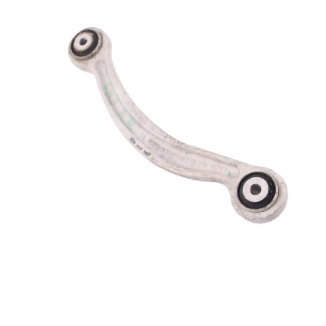 Bras contrôle C63 AMG Suspension arrière jambe supérieure droite pour Mercedes W204 à propos du numéro de pièce A2043500892 Mercedes W204 Bras contrôle C63 AMG Suspension arrière jambe supérieure droite - SKU A2043500892 - Numéro de pièce A2043500892