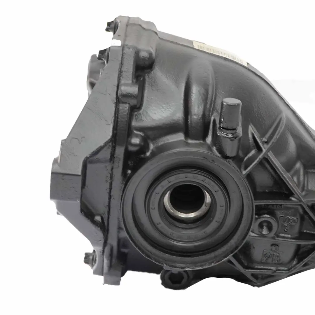 Mercedes W204 W205 A207 W212 Rear Differential Diff 2,47 WARRANTY - SKU A2043502414 - Part number A2043501314