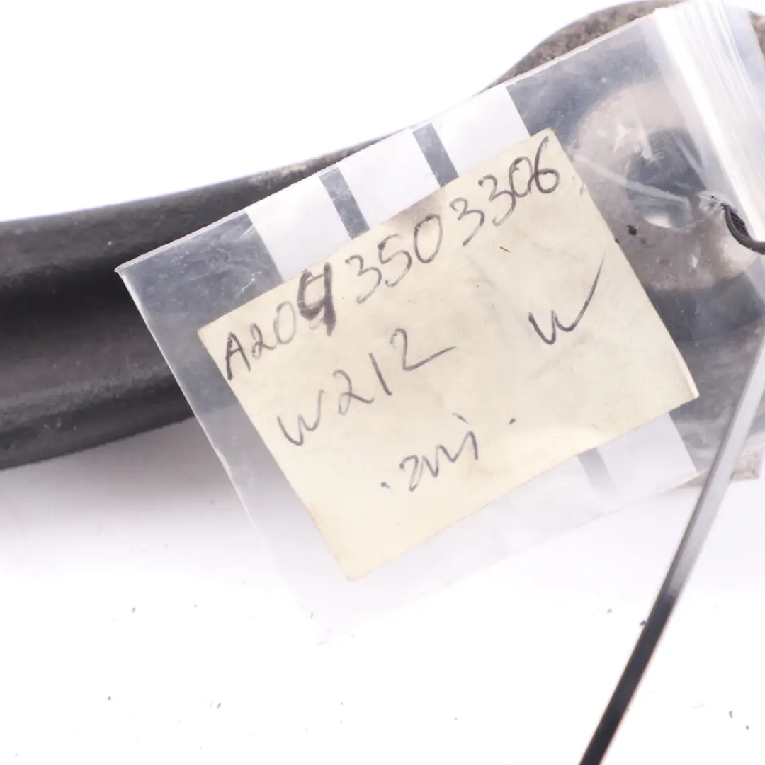 Brazo Control Wishbone Mercedes W204 W212 Tension Strut Derecho A2043502206 para con número de pieza A2043503306 Brazo Control Wishbone Mercedes W204 W212 Tension Strut Derecho A2043502206 - SKU A2043503306 - Número de pieza A2043503306