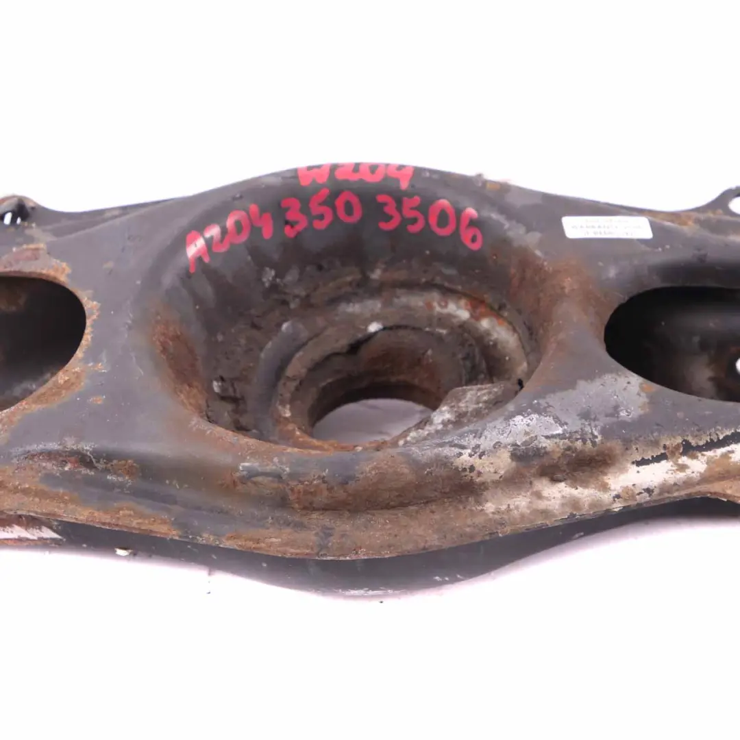 Wahacz Zawieszenia Koła Tylny do Mercedes W204 o numerze A2043503506 Mercedes W204 Wahacz Zawieszenia Koła Tylny - SKU A2043503506 - Numer Części A2043503506
