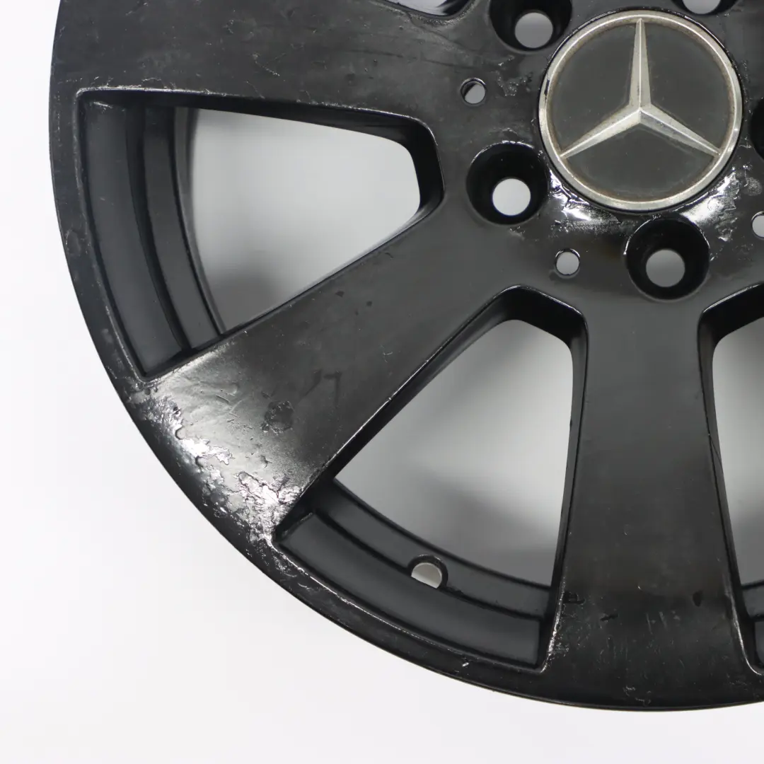 Cerchio in lega nero a 7 fori 16" ET:43 7J per Mercedes W204 con numero di parte A2044011102 Mercedes W204 Cerchio in lega nero a 7 fori 16" ET:43 7J - SKU A2044011102-3 - Numero di parte A2044011102