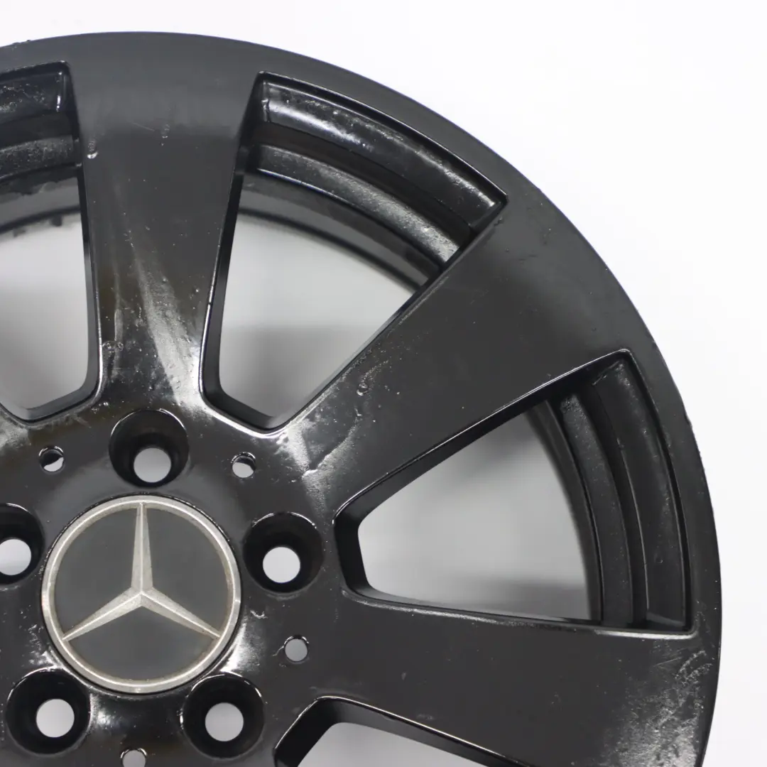Mercedes W204 jante alliage noire 7 trous 16" ET:43 7J - SKU A2044011102-4 - Numéro de pièce A2044011102