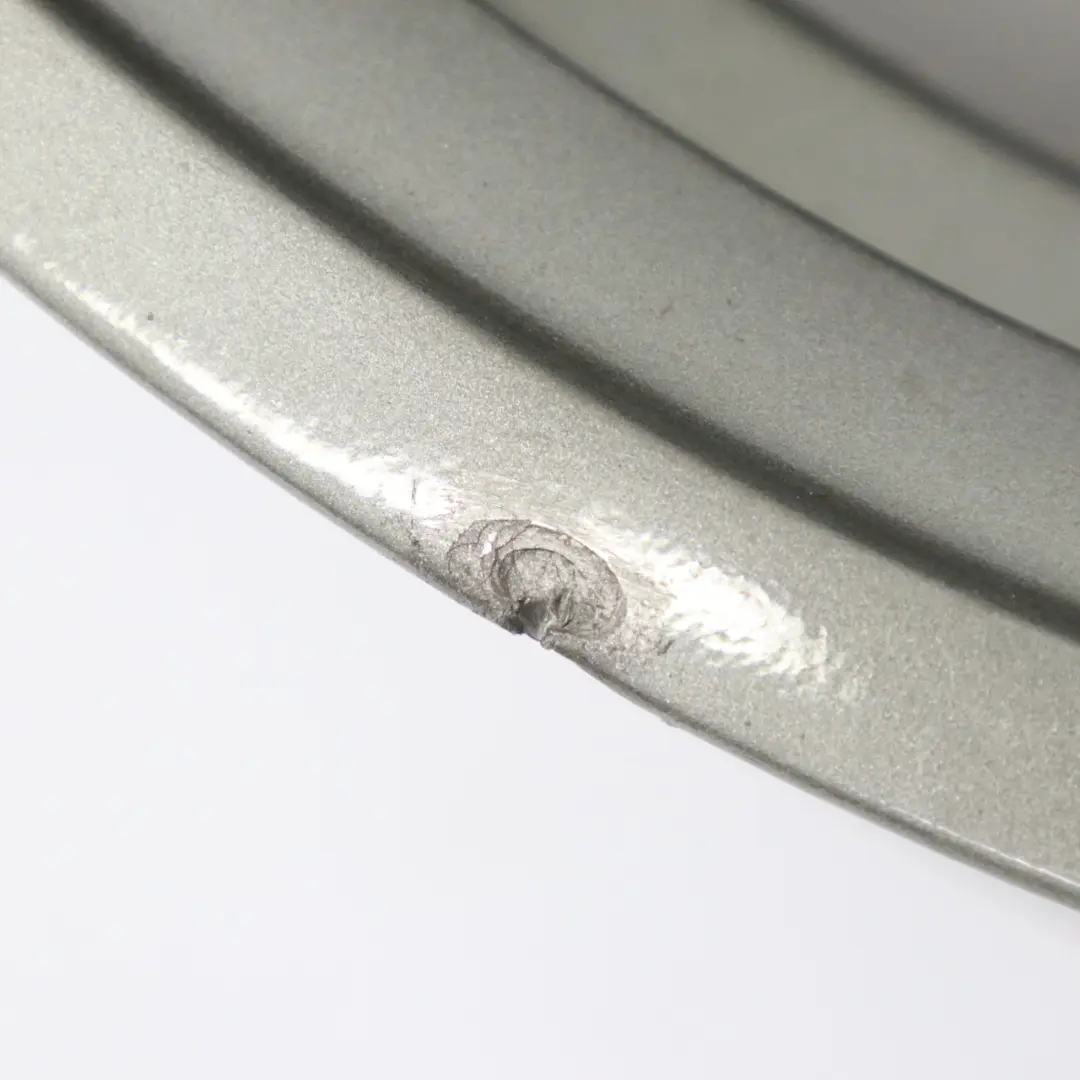 Grigio 7 fori cerchio in lega 16" ET:43 7J per Mercedes W204 con numero di parte A2044011102 Mercedes W204 Grigio 7 fori cerchio in lega 16" ET:43 7J - SKU A2044011102-9 - Numero di parte A2044011102