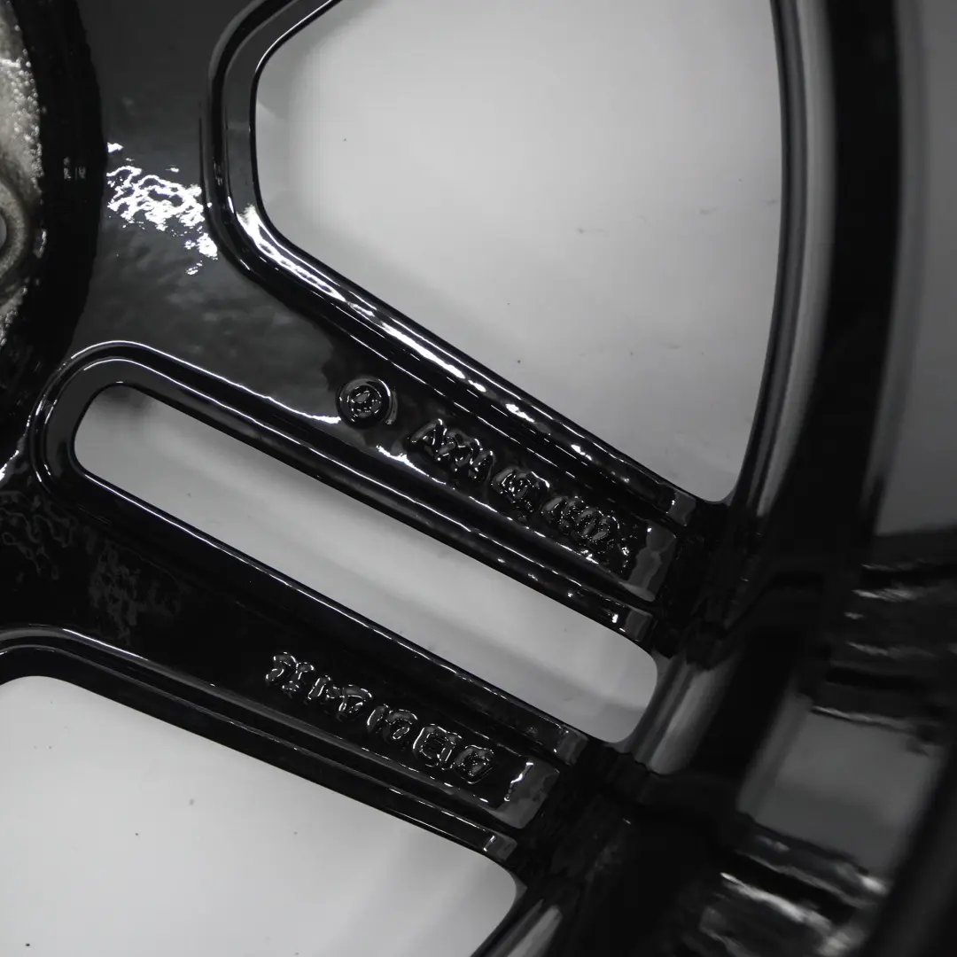 Double-Spoke Alloy Wheel Rim 17" ET:47 7,5J to Mercedes W204 AMG 6 with Part number A2044014502 Mercedes W204 AMG 6 Double-Spoke Alloy Wheel Rim 17" ET:47 7,5J - SKU A2044014502-5 - Part number A2044014502