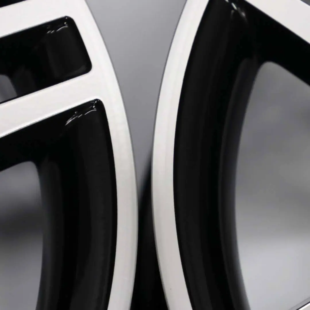 4x AMG Leichtmetallfelge 17" 7,5J/8,5J 6 Doppelspeiche poliert für Mercedes W204 mit Teilenummer A2044014502/A2044014602 Mercedes W204 4x AMG Leichtmetallfelge 17" 7,5J/8,5J 6 Doppelspeiche poliert - SKU A2044014502/A2044014602-SET - Teilenummer A2044014502/A2044014602