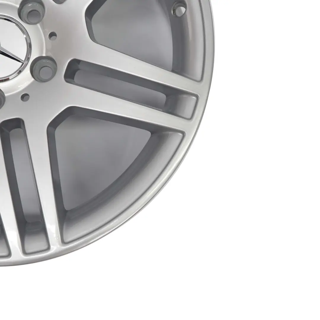 Double-Spoke Alloy Wheel Rim 17 to Mercedes W204 AMG 6 with Part number A2044014602 Mercedes W204 AMG 6 Double-Spoke Alloy Wheel Rim 17 - SKU A2044014602 - Part number A2044014602