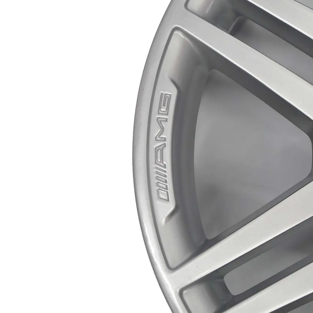 Double-Spoke Alloy Wheel Rim 17 to Mercedes W204 AMG 6 with Part number A2044014602 Mercedes W204 AMG 6 Double-Spoke Alloy Wheel Rim 17 - SKU A2044014602 - Part number A2044014602