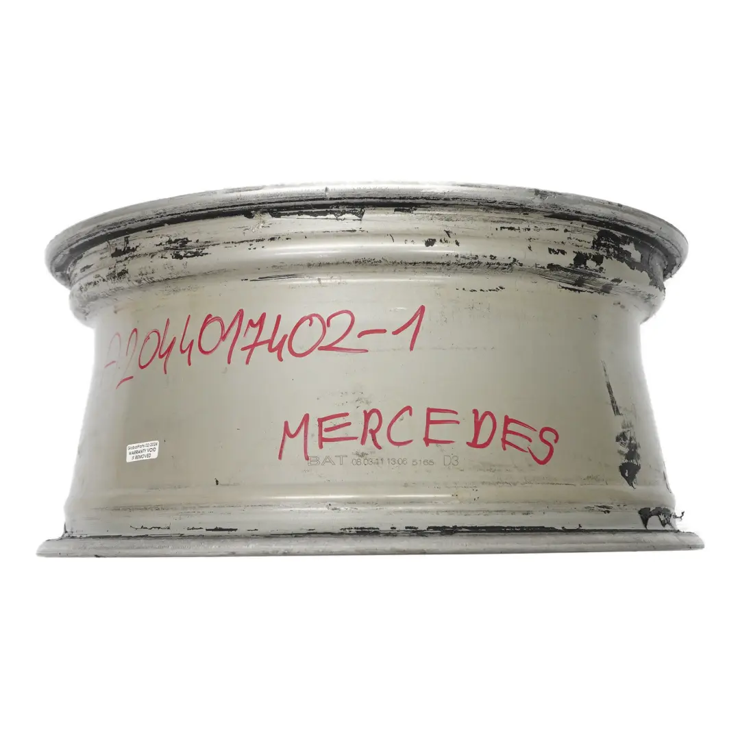 Mercedes W204 7 Jante double en alliage argenté 17" 7,5J ET:47 - SKU A2044017402-1 - Numéro de pièce A2044017402