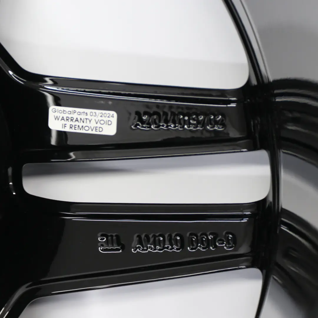 cerchio posteriore lega 17" 8.5J ET:58 5 doppie razze per Mercedes W204 con numero di parte A2044019702 Mercedes W204 cerchio posteriore lega 17" 8.5J ET:58 5 doppie razze - SKU A2044019702 - Numero di parte A2044019702