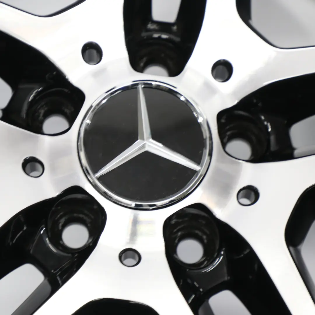 cerchio posteriore lega 17" 8.5J ET:58 5 doppie razze per Mercedes W204 con numero di parte A2044019702 Mercedes W204 cerchio posteriore lega 17" 8.5J ET:58 5 doppie razze - SKU A2044019702 - Numero di parte A2044019702