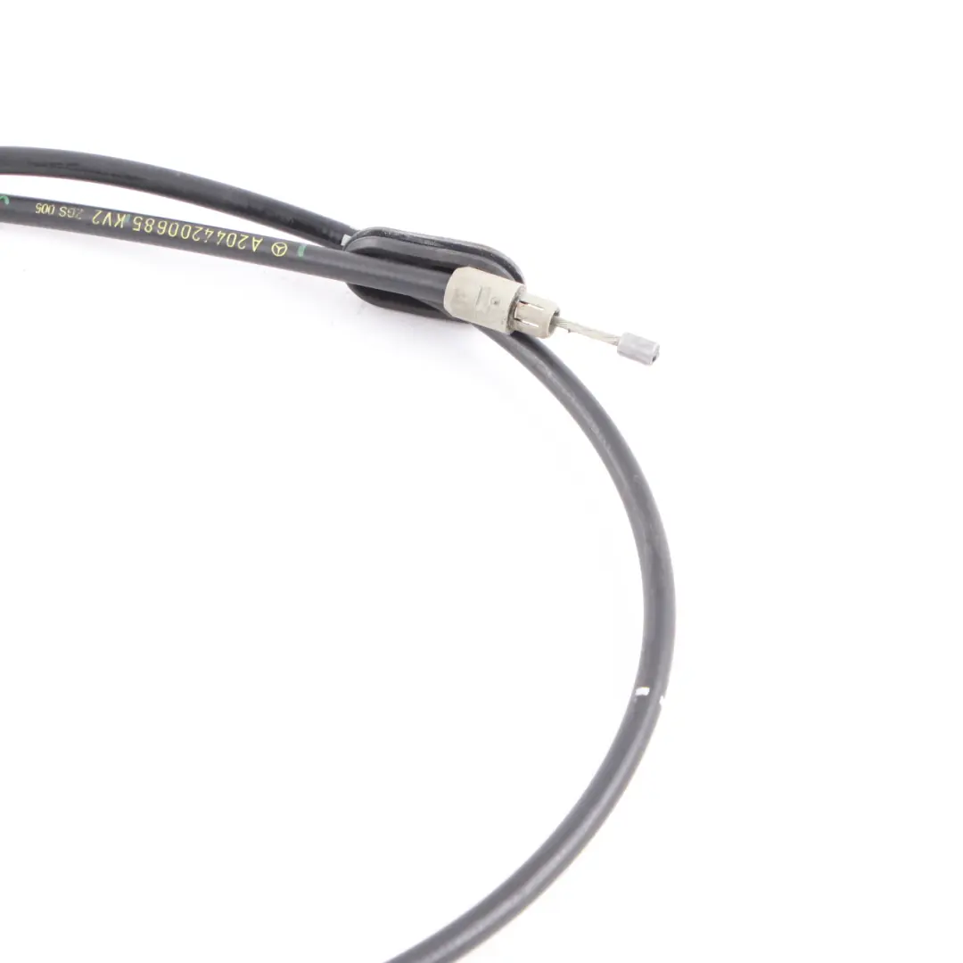 Handbrake Parking Brake Cable Wire Line to Mercedes W204 with Part number A2044200685 Mercedes W204 Handbrake Parking Brake Cable Wire Line - SKU A2044200685 - Part number A2044200685