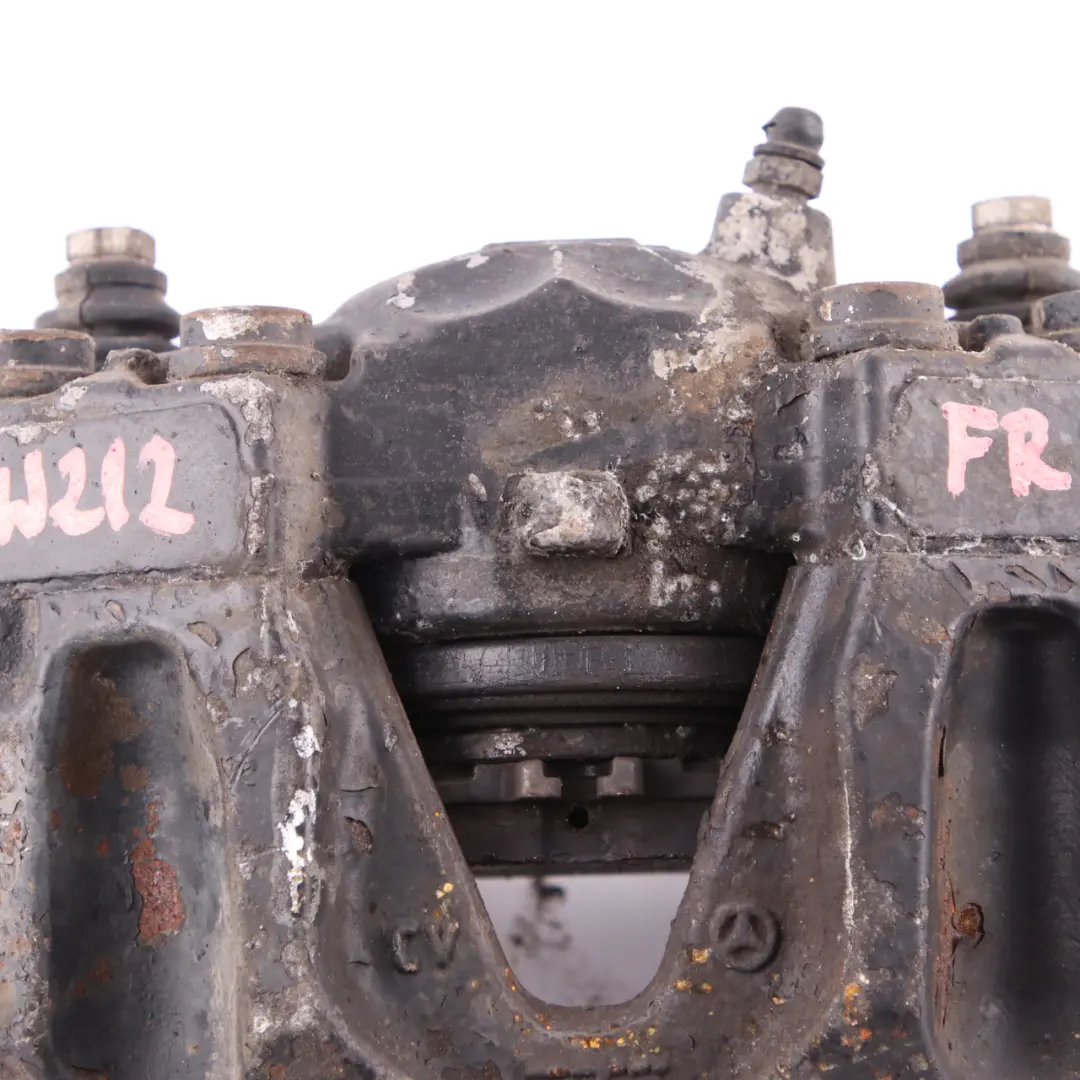 Etrier de Frein Roue Avant Droit Brake Unit 322X32 pour Mercedes W204 à propos du numéro de pièce A2044213281 Mercedes W204 Etrier de Frein Roue Avant Droit Brake Unit 322X32 - SKU A2044213281 - Numéro de pièce A2044213281