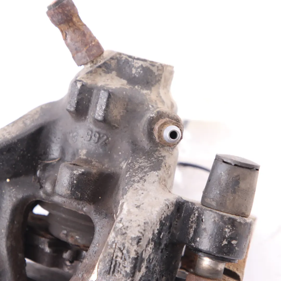 Pinza Freno Unità Freno Ruota Posteriore Destra per Mercedes W204 con numero di parte A2044231681 Mercedes W204 Pinza Freno Unità Freno Ruota Posteriore Destra - SKU A2044231681 - Numero di parte A2044231681