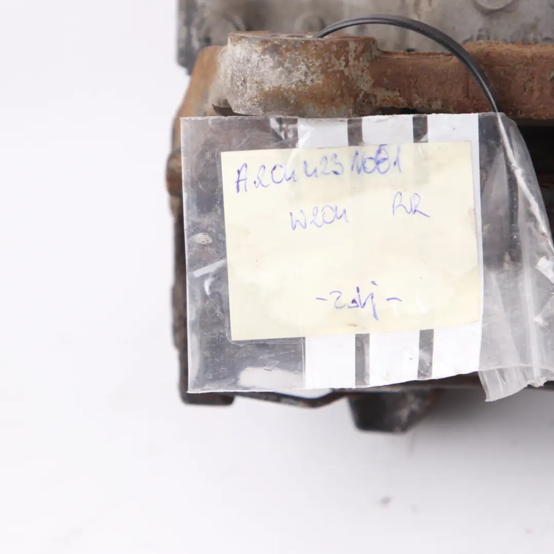 Pinza Freno Unità Freno Ruota Posteriore Destra per Mercedes W204 con numero di parte A2044231681 Mercedes W204 Pinza Freno Unità Freno Ruota Posteriore Destra - SKU A2044231681 - Numero di parte A2044231681