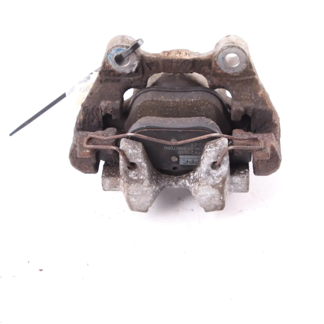 Etrier de frein arrière gauche Wheel Brake Unit pour Mercedes W204 à propos du numéro de pièce A2044231781 Mercedes W204 Etrier de frein arrière gauche Wheel Brake Unit - SKU A2044231781 - Numéro de pièce A2044231781