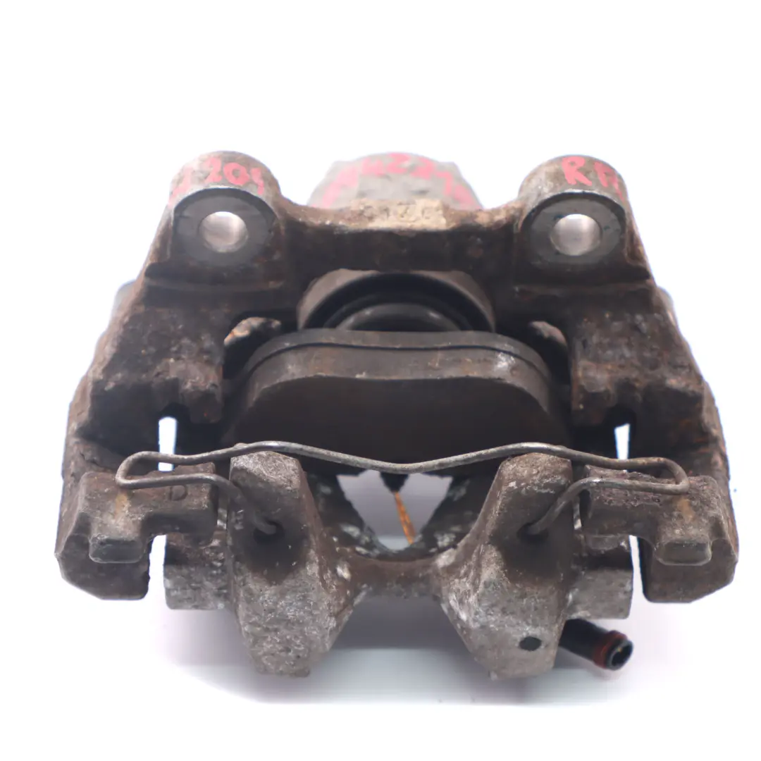 Mercedes W204 pinza de freno trasero derecho de freno de rueda - SKU A2044231881-2 - Número de pieza A2044231881