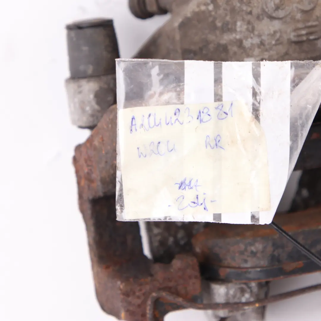 pinza de freno trasero derecho unidad freno de rueda para Mercedes W204 con número de pieza A2044231881 Mercedes W204 pinza de freno trasero derecho unidad freno de rueda - SKU A2044231881 - Número de pieza A2044231881