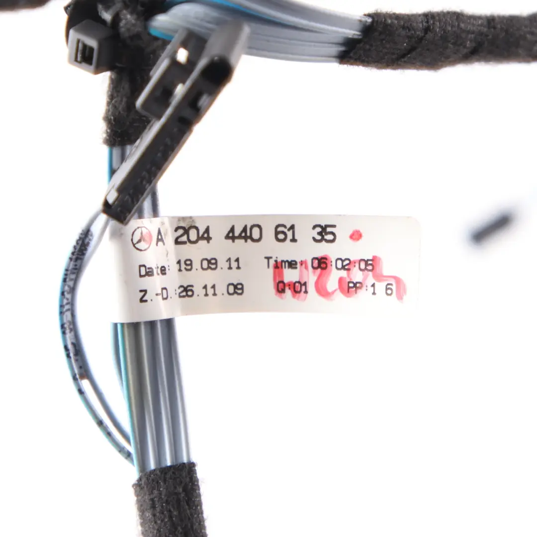 Door Harness Loom Cable Wiring Rear Right O/S to Mercedes W204 with Part number A2044406135 Mercedes W204 Door Harness Loom Cable Wiring Rear Right O/S - SKU A2044406135 - Part number A2044406135