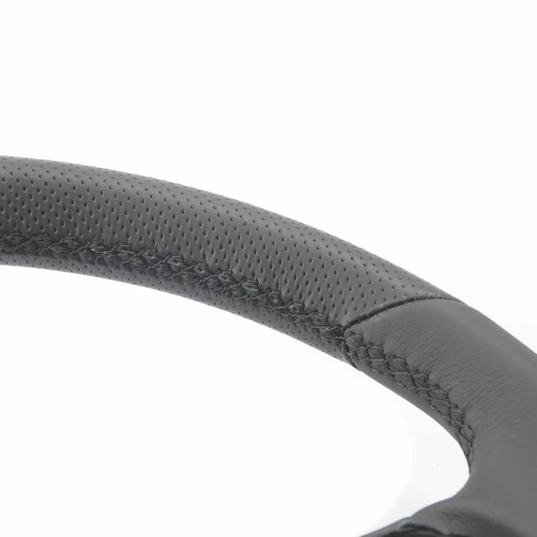 Volante Mercedes W204 NUOVO In Pelle Nera Con Filetti Neri - SKU A2044600303-1 - Numero di parte  A2044600303