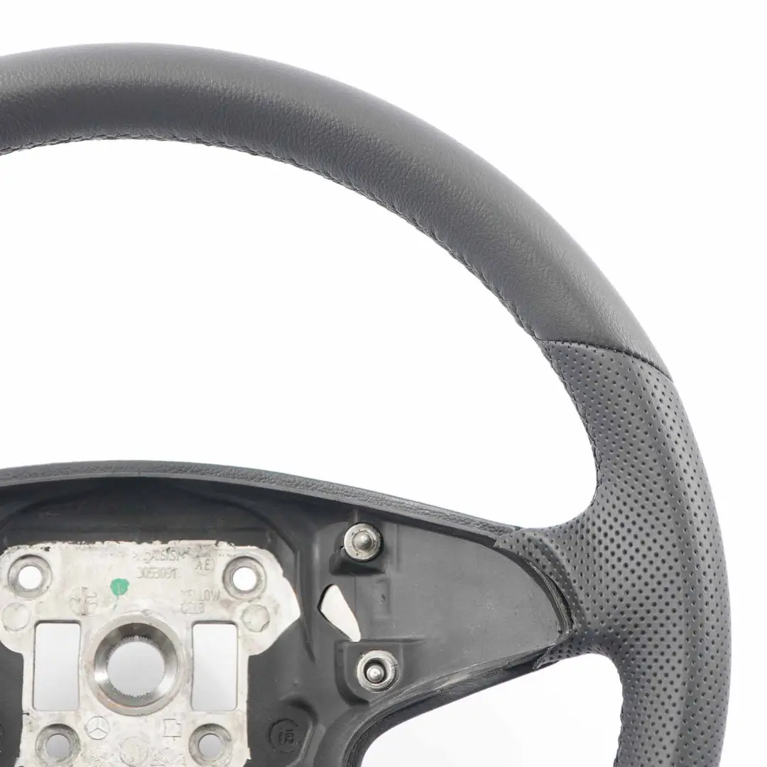 Mercedes C-Class W204 NEU Schwarz Leder Lenkrad Ledenlenkrad mit Schwarz Fäd - SKU A2044600303-2 - Teilenummer  A2044600303