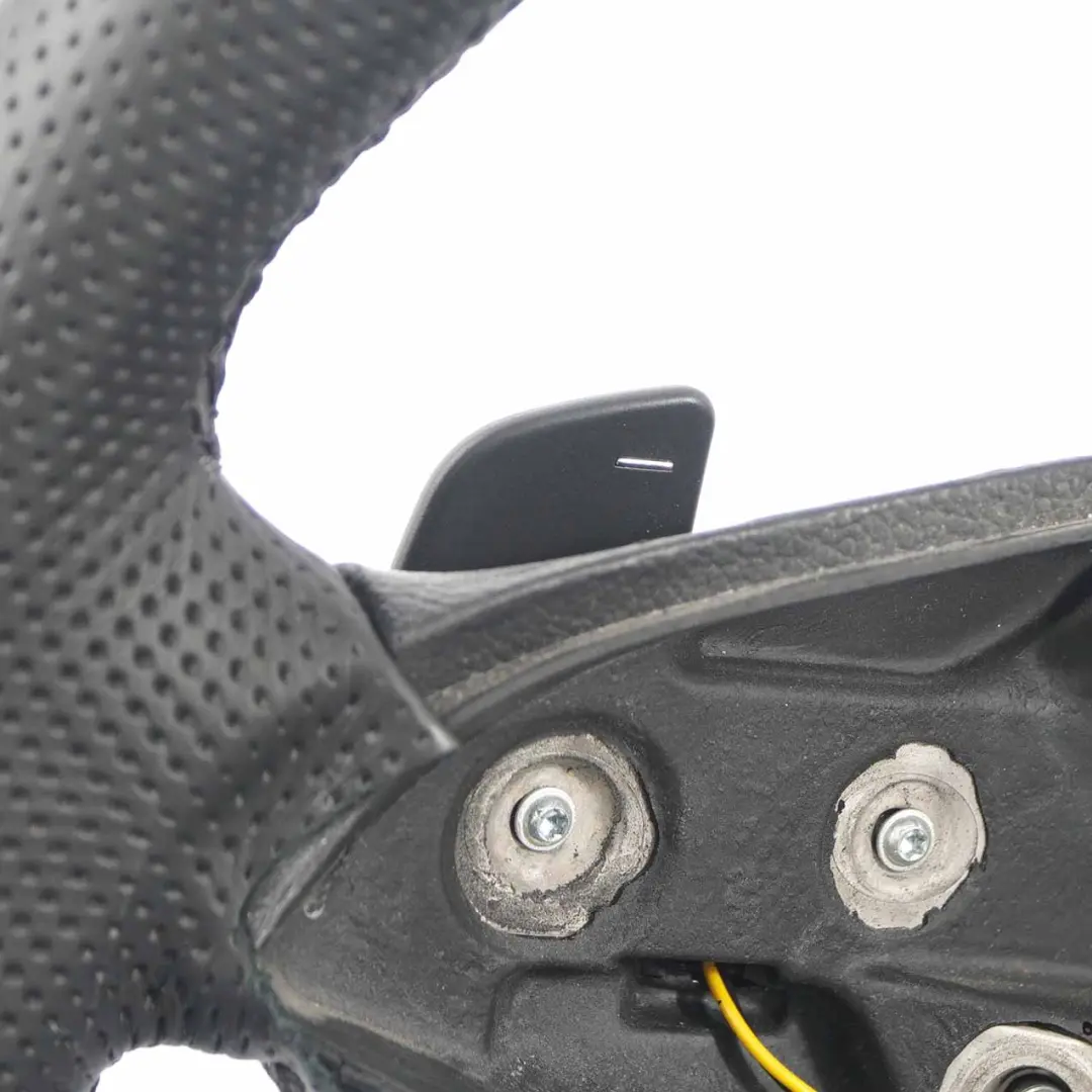 NUOVO volante sportivo in pelle nera Paddle Shift Nero filettature per Mercedes W204 con numero di parte A2044601703 Mercedes W204 NUOVO volante sportivo in pelle nera Paddle Shift Nero filettature - SKU A2044601703-2 - Numero di parte A2044601703