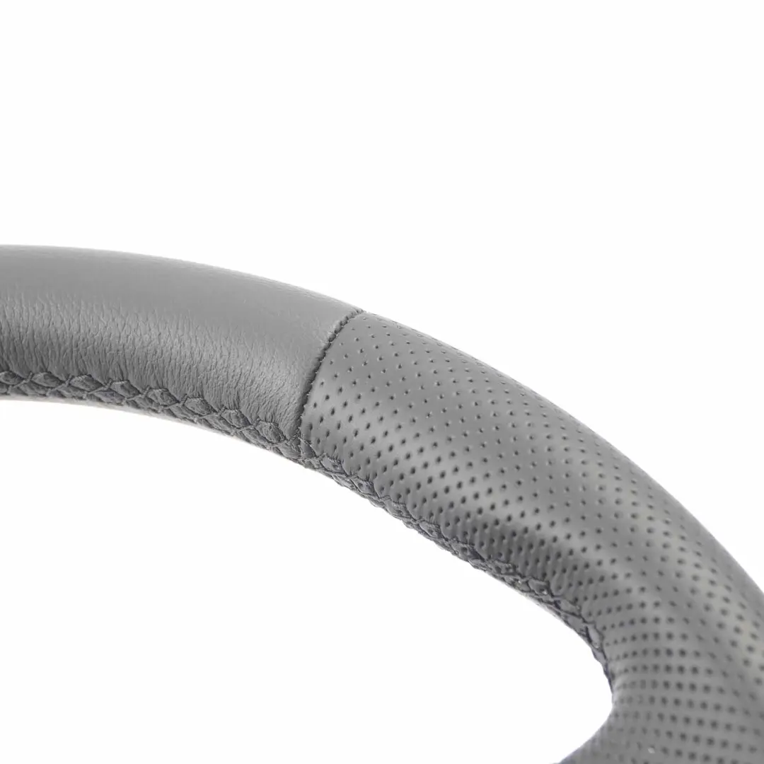 Neuf Cuir Noir Sport Volant Interrupteur Swing Noir Fils pour Mercedes W204 W204 à propos du numéro de pièce A2044601703 Mercedes W204 W204 Neuf Cuir Noir Sport Volant Interrupteur Swing Noir Fils - SKU A2044601703-2 - Numéro de pièce A2044601703