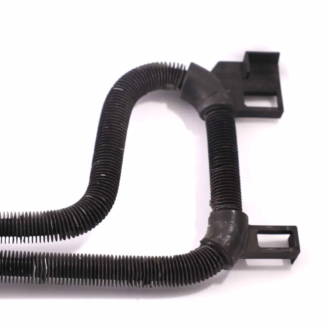  Mercedes-Benz C-Klasse W204 Servolenkung Öl Kühlrohr Rohr Schlauch A204460202 - SKU A2044602024 - Teilenummer A2044602024