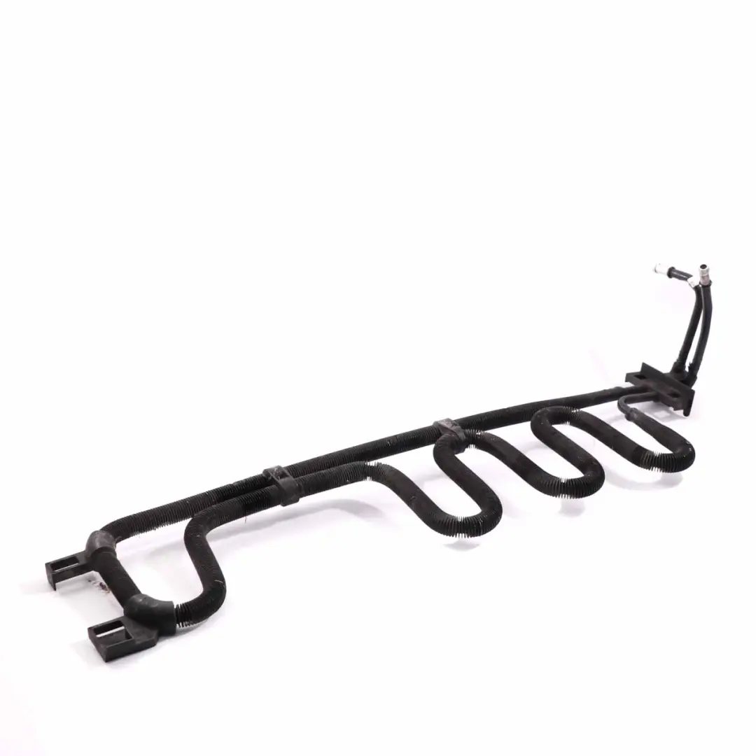 Mercedes Benz Classe C W204 Servosterzo Olio Raffreddamento Tubo A204460202 - SKU A2044602024 - Numero di parte A2044602024
