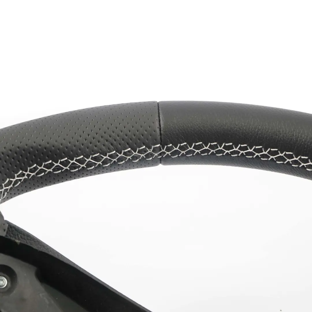 Nuova Pelle Nera Volante Sportivo Leve del Cambio Fili Bianchi per Mercedes W204 con numero di parte A2044602703 Mercedes W204 Nuova Pelle Nera Volante Sportivo Leve del Cambio Fili Bianchi - SKU A2044602703-1 - Numero di parte A2044602703