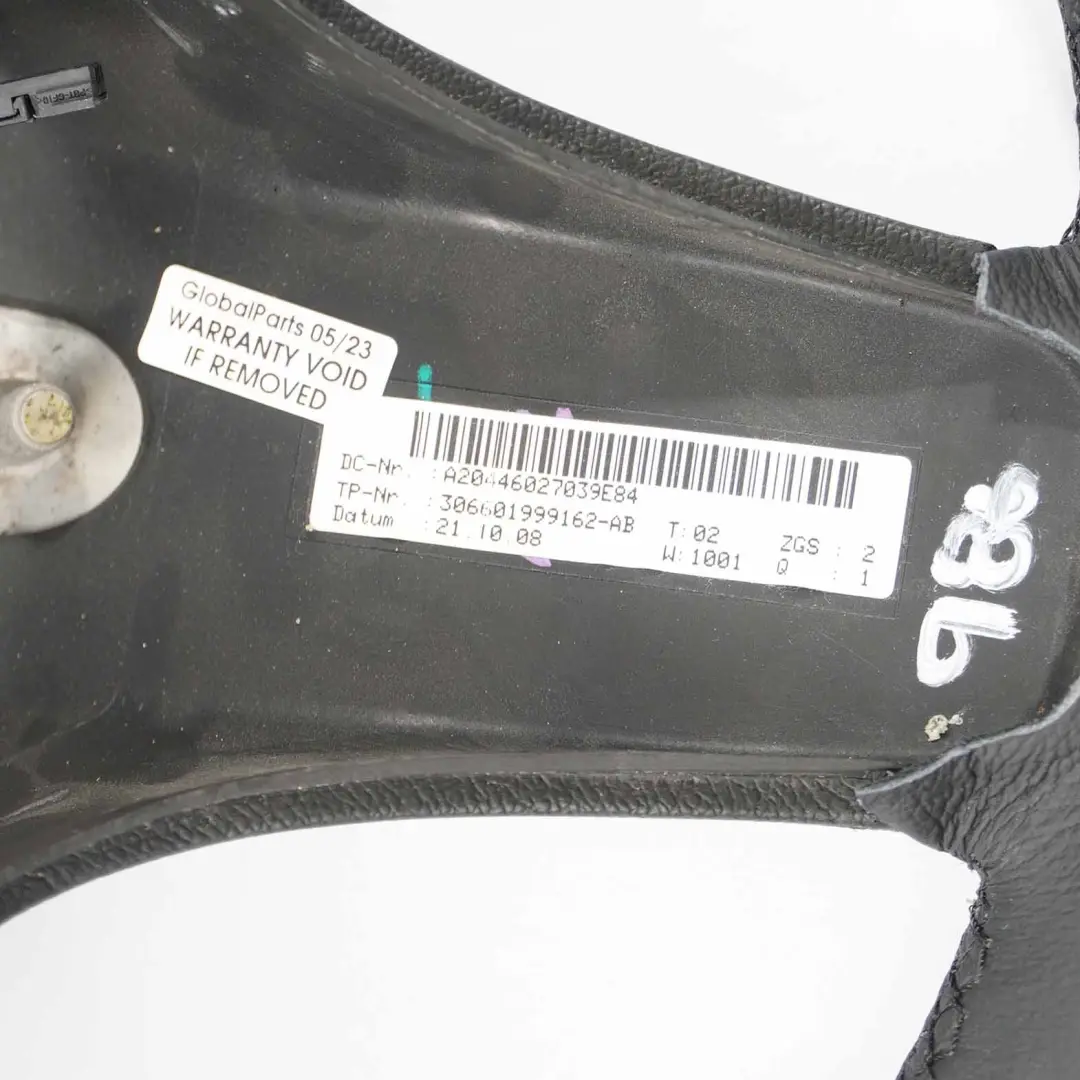 Mercedes W204 NUEVO Volante deportivo de cuero negro Paddle Shift Negro Hilos - SKU A2044602703-2 - Número de pieza A2044602703