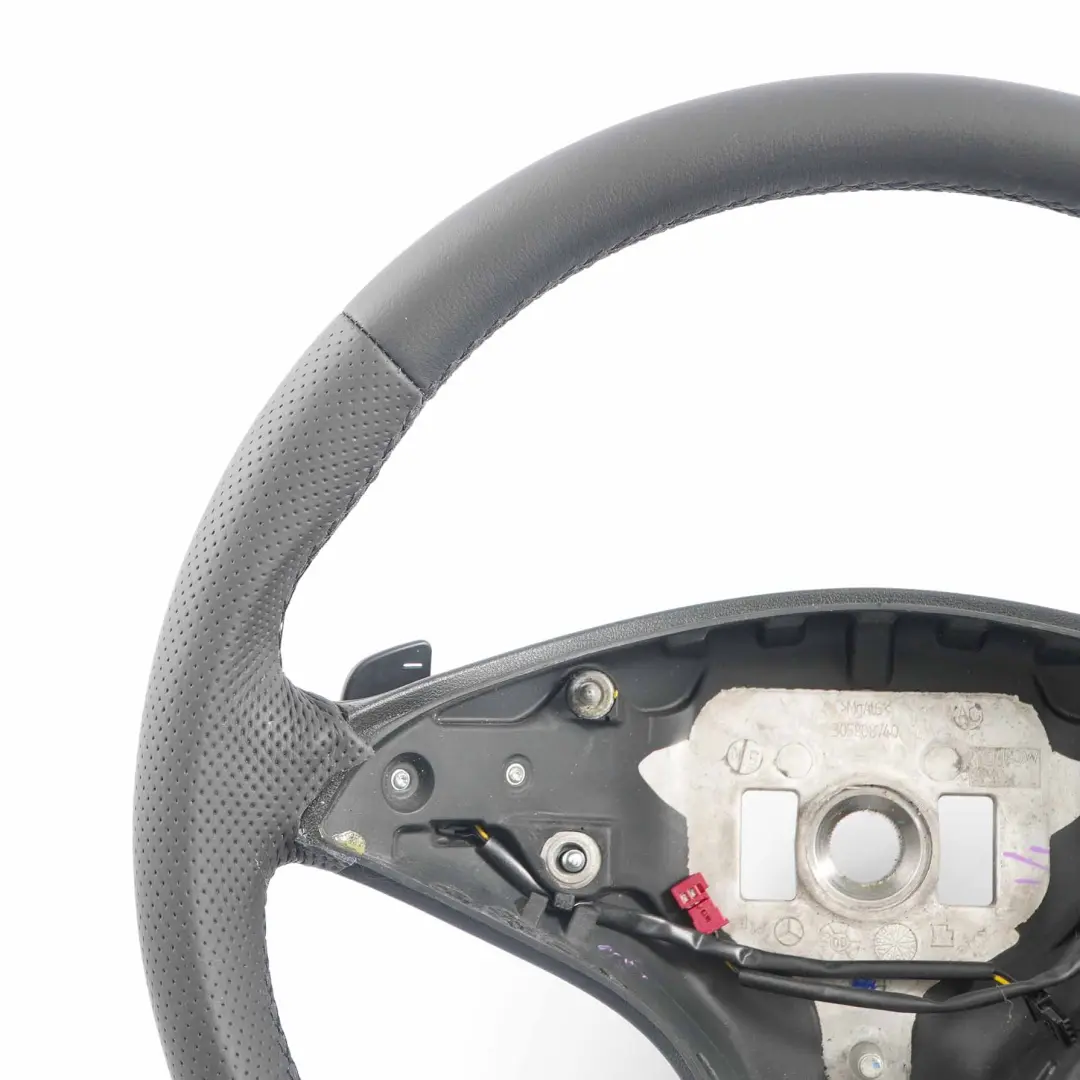 Mercedes W204 NUEVO Volante deportivo de cuero negro Paddle Shift Negro Hilos - SKU A2044603303-1 - Número de pieza A2044603303