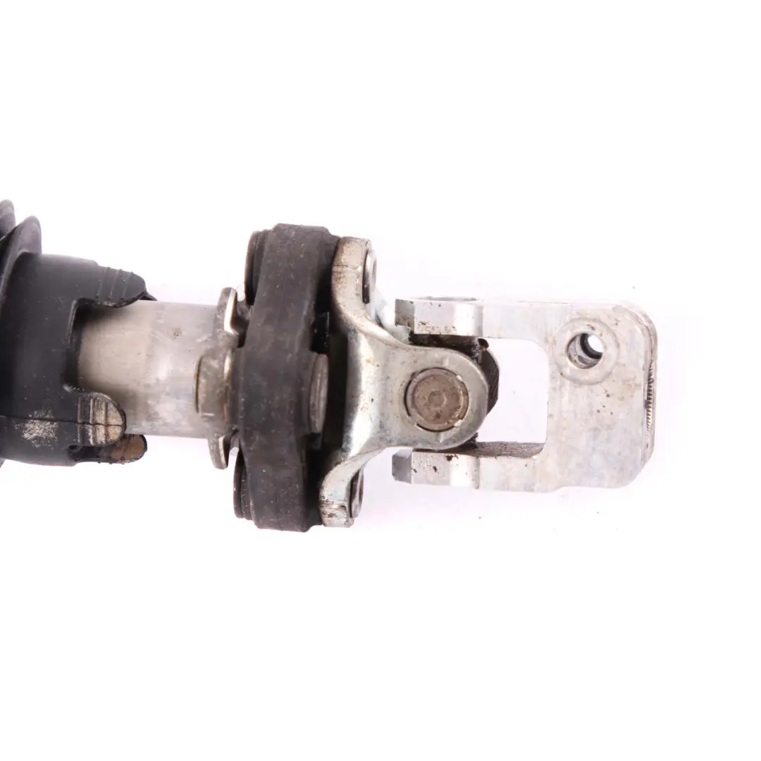 Przegub Krzyżak Wału Kolumny Kierowniczej do Mercedes W204 o numerze A2044620278 Mercedes W204 Przegub Krzyżak Wału Kolumny Kierowniczej - SKU A2044620278 - Numer Części A2044620278