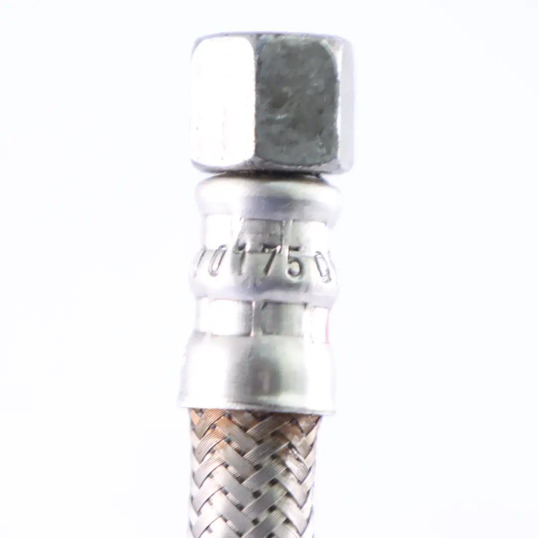 Tubo carburante Mercedes W204 S204 benzina M272 Linea serbatoio carburante per con numero di parte A2044700675 Tubo carburante Mercedes W204 S204 benzina M272 Linea serbatoio carburante - SKU A2044700675 - Numero di parte A2044700675