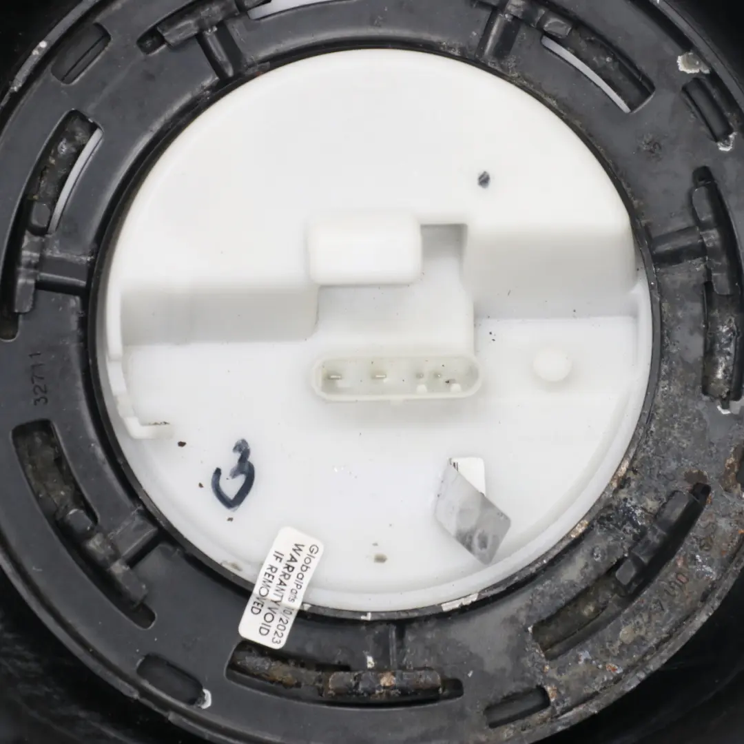 Zbiornik Paliwa 66L Diesel do Mercedes W204 o numerze A2034709201 Mercedes W204 Zbiornik Paliwa 66L Diesel - SKU A2044703802 - Numer Części A2034709201