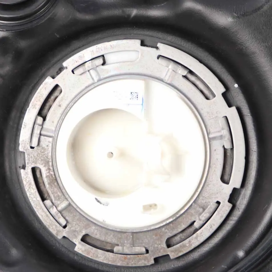 Mercedes W204 Fuel Tank C63 AMG Complete Fuel Container Unit 66L - SKU A2044706402 - Part number A2044703702