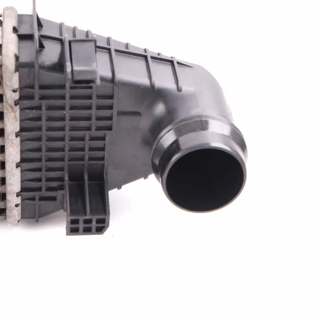 Mercedes W204 W212 Ladeluftkühler Kühler M271 OM651 A2045000500 - SKU A2045000100 - Teilenummer A2045000100