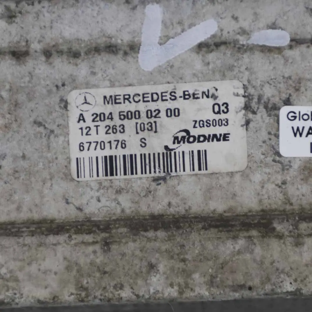 Ladeluftkühler Ladeluftkühler Kühler Diesel OM651 für Mercedes W204 mit Teilenummer A2045000200 Mercedes W204 Ladeluftkühler Ladeluftkühler Kühler Diesel OM651 - SKU A2045000200-1 - Teilenummer A2045000200