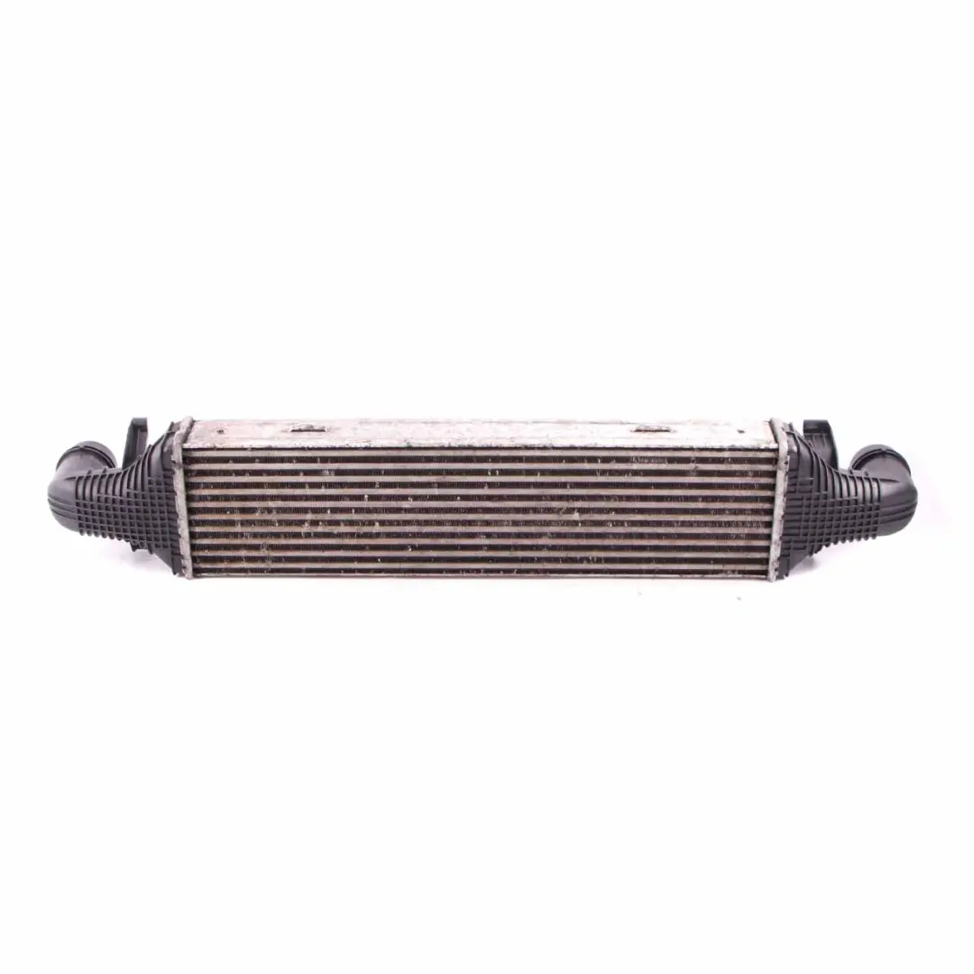 Enfriador aire carga Radiador Diesel OM651 para Mercedes W204 Intercooler con número de pieza A2045000200 Mercedes W204 Intercooler Enfriador aire carga Radiador Diesel OM651 - SKU A2045000200 - Número de pieza A2045000200
