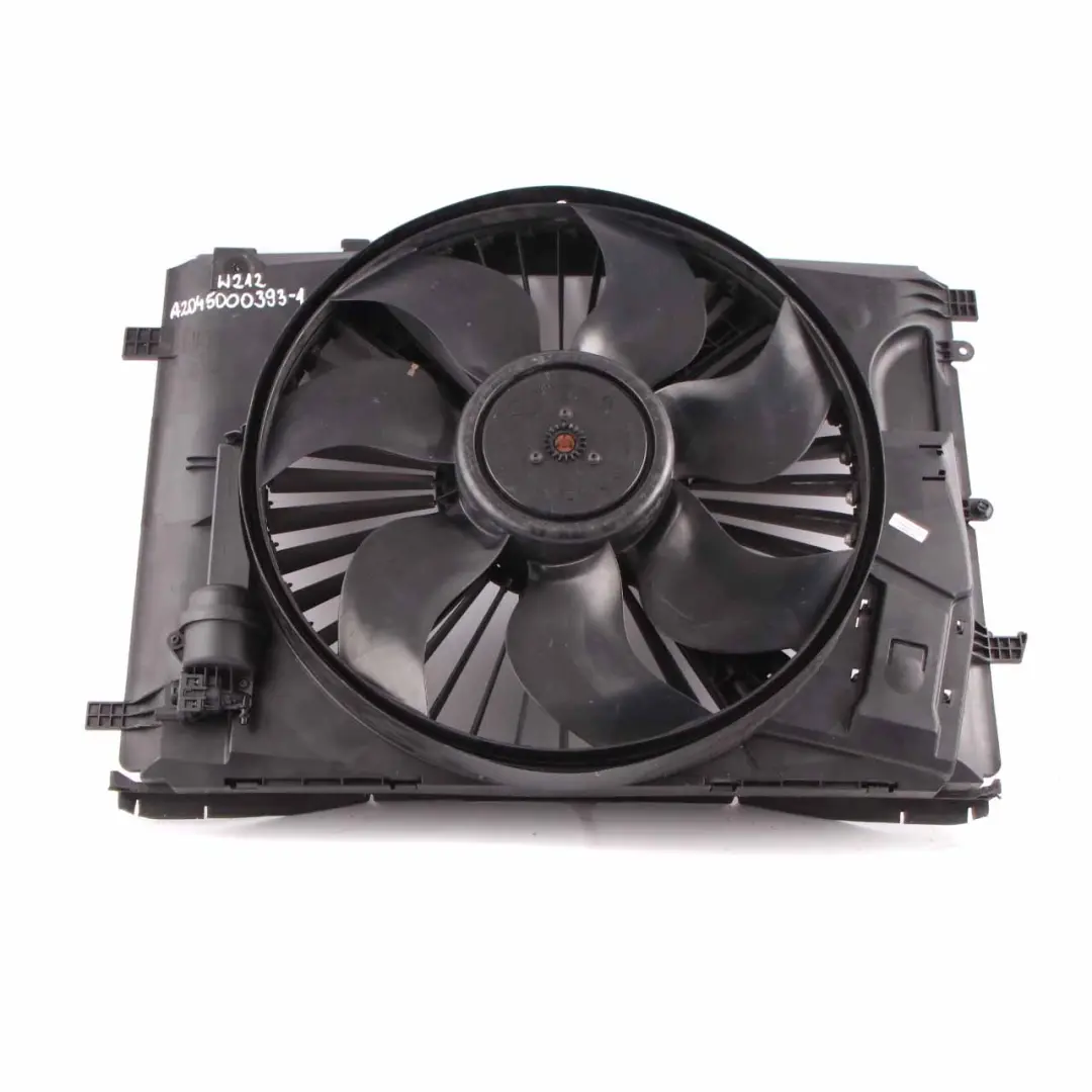  Ventilador Mercedes W204 W212 Radiador Motor Carenado - SKU A2045000393-1 - Número de pieza A2045000393