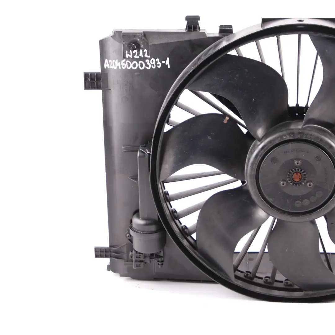  Ventilador Mercedes W204 W212 Radiador Motor Carenado - SKU A2045000393-1 - Número de pieza A2045000393