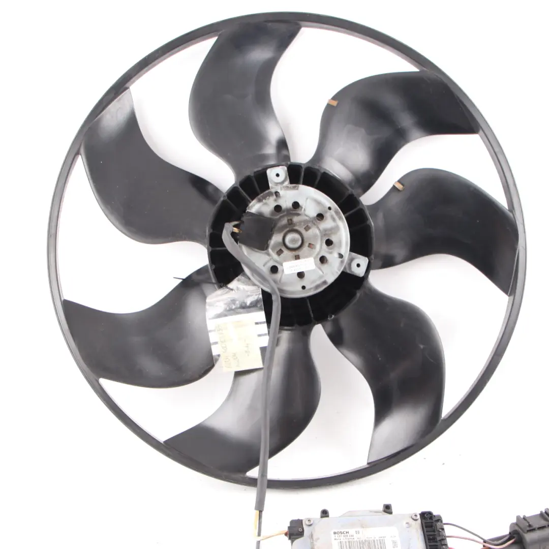 Mercedes W204 W212 Motor ventilador refrigeración Unidad control - SKU A2045000393-3 - Número de pieza A2045000393