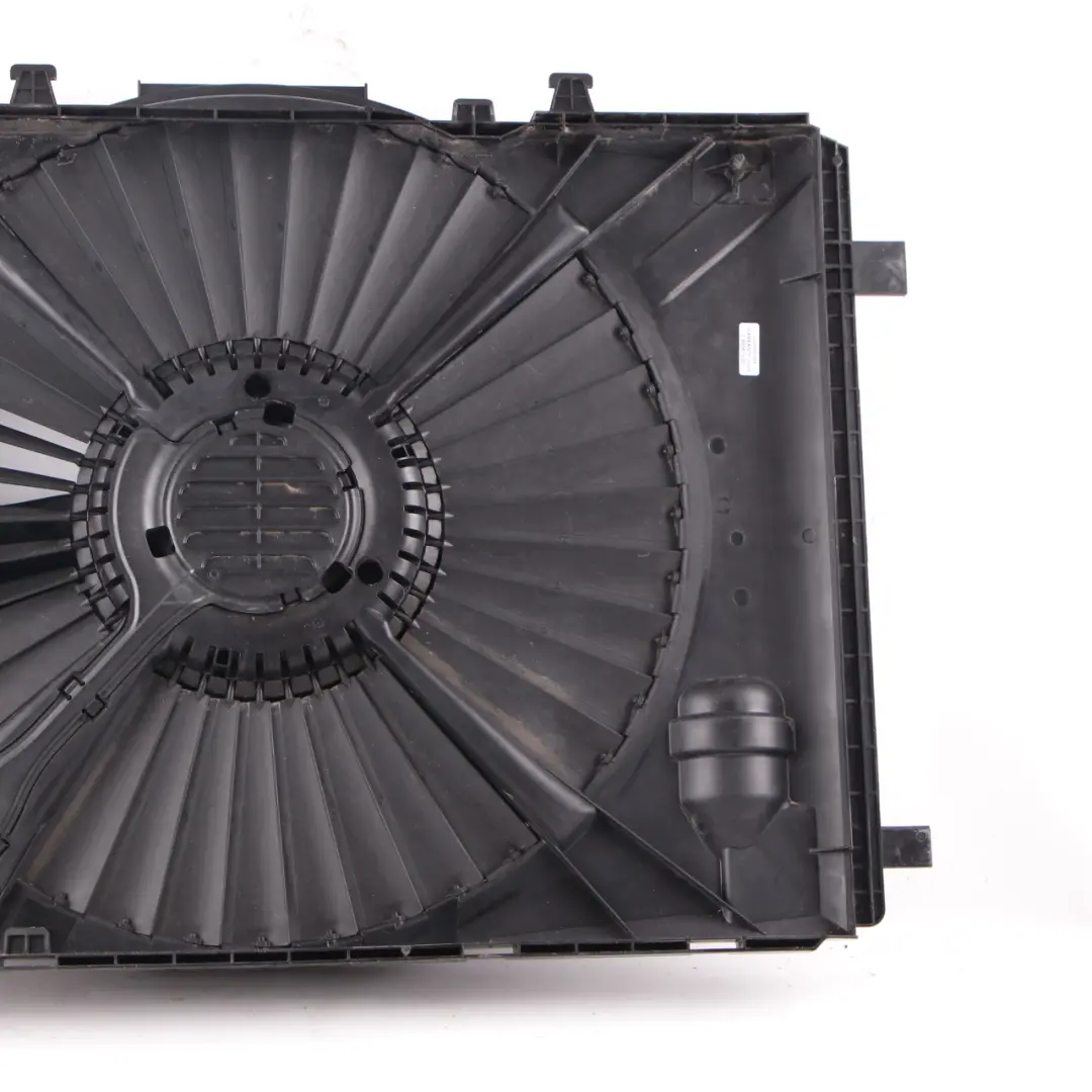 Mercedes W204 W212 Raffreddamento Del Motore Ventola Raffreddonneto - SKU A2045000755 - Numero di parte A2045000755