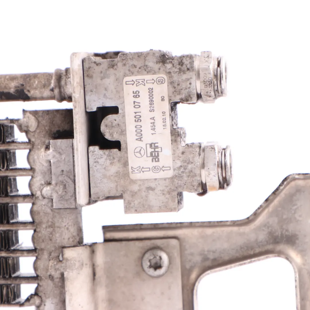  Ölkühler Mercedes W204 W207 OM642 Getriebe Getriebe Kühler - SKU A2045001001 - Teilenummer A2045001001