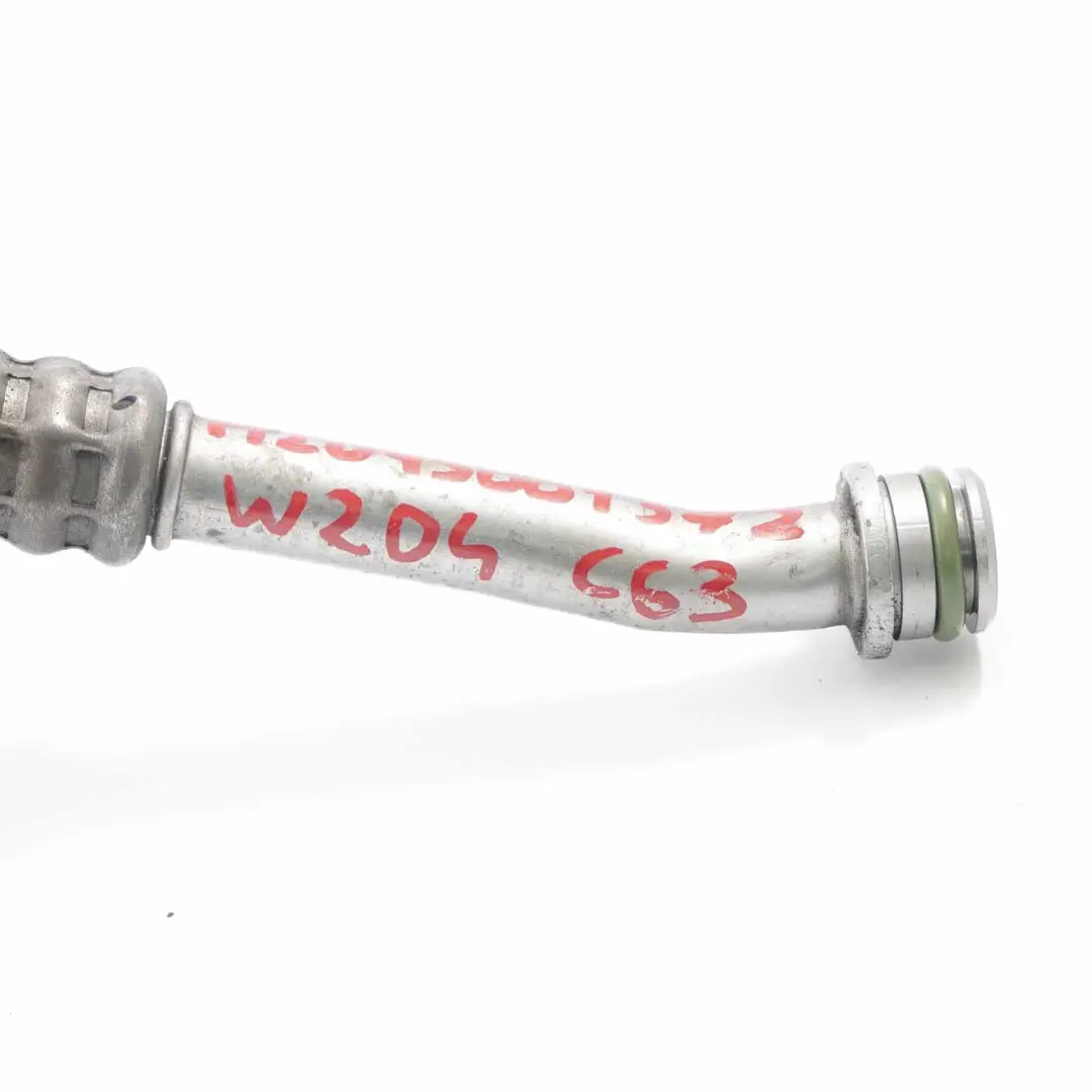 C63 AMG M156 Ölkühlerschlauch Motorölleitung für Mercedes W204 mit Teilenummer A2045001372 Mercedes W204 C63 AMG M156 Ölkühlerschlauch Motorölleitung - SKU A2045001372 - Teilenummer A2045001372